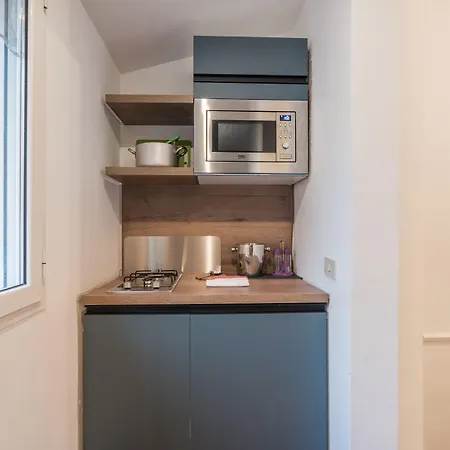 Joivy Trevi Fountain's Relais Apartment Rom