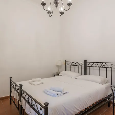 Apartment Joivy Trevi Fountain's Relais